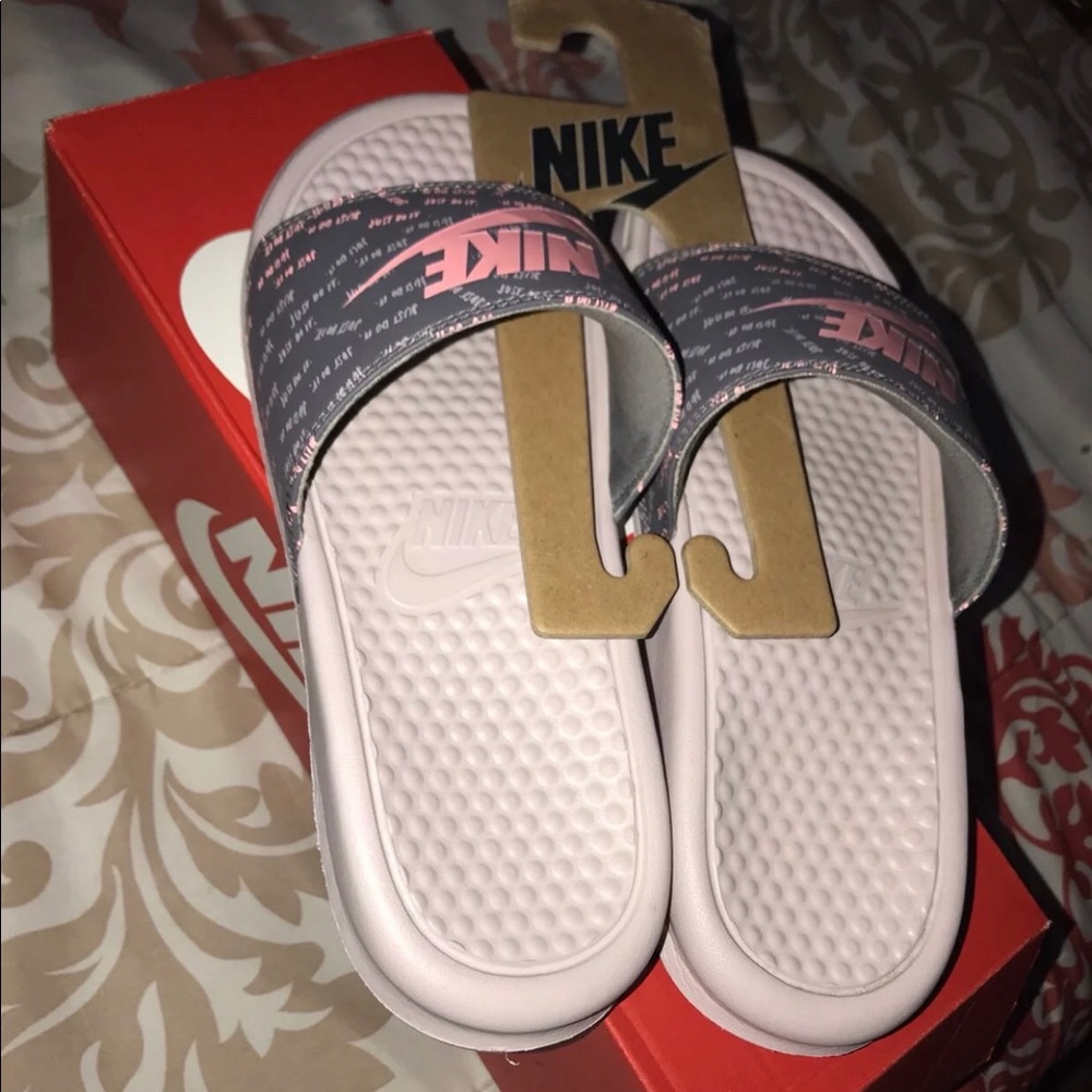 Nike sandals for women